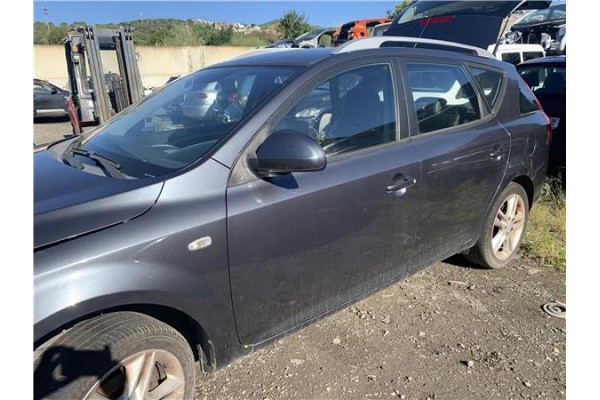 Recambio de puerta delantero izquierda para kia ceed sportswagon (ed) 2.0 emotion referencia OEM IAM 760031H000  