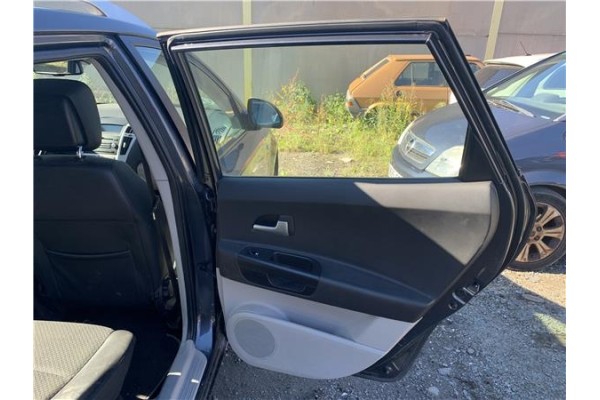 Recambio de puerta trasero derecha para kia ceed sportswagon (ed) 2.0 emotion referencia OEM IAM 770041H500  