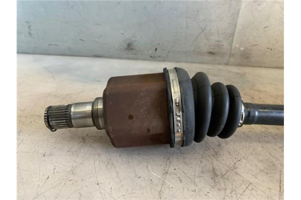 Recambio de palier delantero izquierdo para kia ceed sportswagon (ed) 2.0 emotion referencia OEM IAM 495011H310  