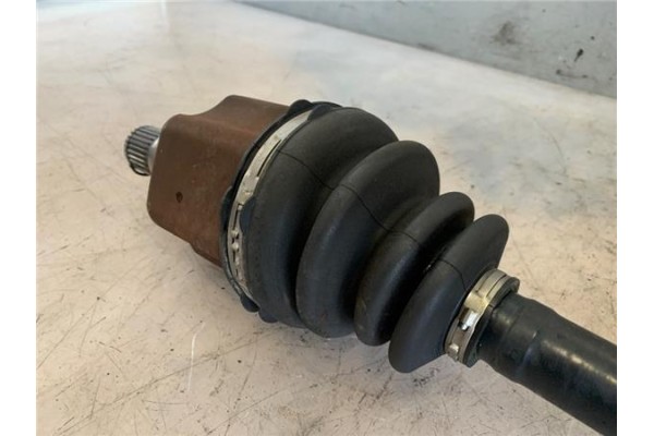 Recambio de palier delantero izquierdo para kia ceed sportswagon (ed) 2.0 emotion referencia OEM IAM 495011H310  