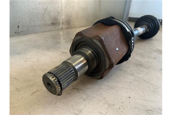 Recambio de palier delantero izquierdo para kia ceed sportswagon (ed) 2.0 emotion referencia OEM IAM 495011H310  