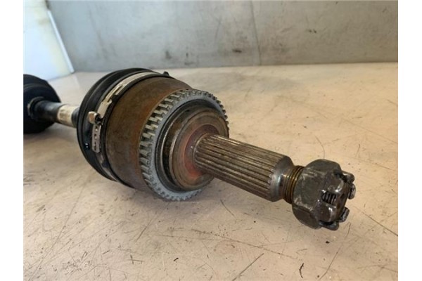 Recambio de palier delantero izquierdo para kia ceed sportswagon (ed) 2.0 emotion referencia OEM IAM 495011H310  