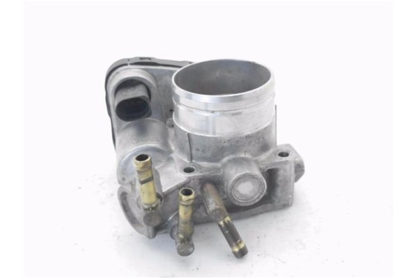 Recambio de caja mariposa aire para audi a3 (8l) 1.6 ambiente referencia OEM IAM 06A133062A  