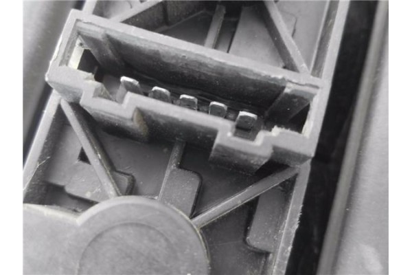 Recambio de piloto trasero izquierdo para seat inca (6k9) 1.9 d combi plus/clx referencia OEM IAM 06K9945095 67723671 