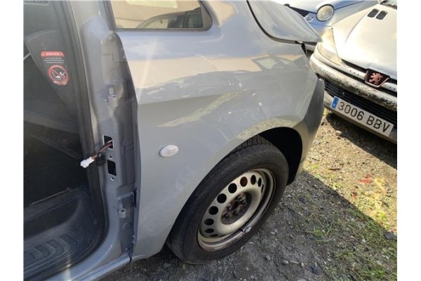 Recambio de aleta delantero derecha para mercedes-benz vito furgón (447) 2.1 114/116 cdi, 119 cdi/bt 4x4 extralang (447.605) ref