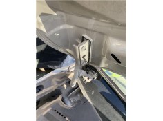 BISAGRA CAPO DERECHA A4478804600 