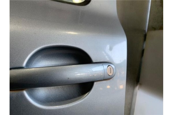 Recambio de puerta delantero izquierda para skoda octavia berlina (1z3) 1.9 tdi referencia OEM IAM   