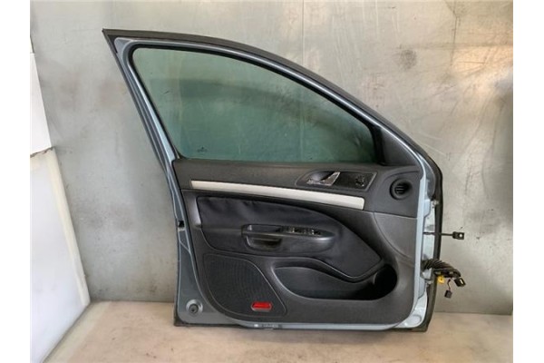 Recambio de puerta delantero izquierda para skoda octavia berlina (1z3) 1.9 tdi referencia OEM IAM   