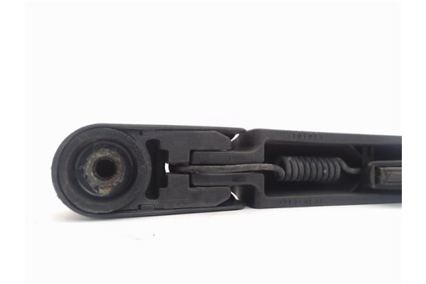Recambio de brazo limpiaparabrisas trasero para toyota corolla verso (r1) 2.2 d-4d referencia OEM IAM 852410F010 BMC19371 