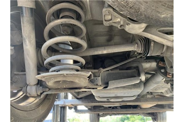 Recambio de palier trasero izquierdo para mercedes-benz vito furgón (447) 2.1 114/116 cdi, 119 cdi/bt 4x4 extralang (447.605) re