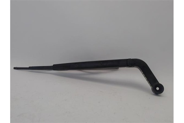 Recambio de brazo limpiaparabrisas trasero para land rover discovery 2.7 td referencia OEM IAM   