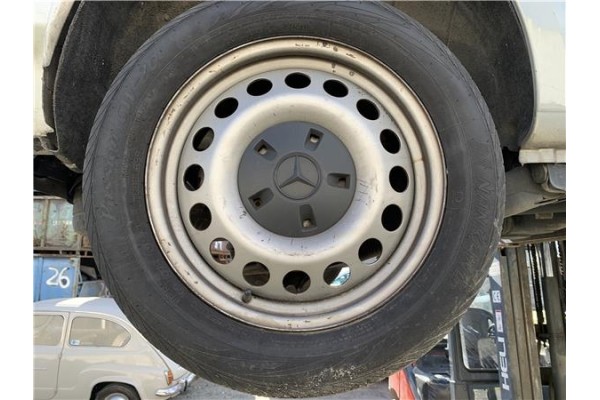 Recambio de tapacubos para mercedes-benz vito furgón (447) 2.1 114/116 cdi, 119 cdi/bt 4x4 extralang (447.605) referencia OEM IA