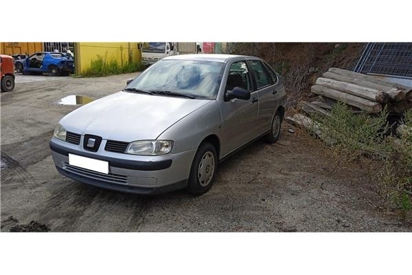 seat cordoba berlina (6k2) del año 1999
