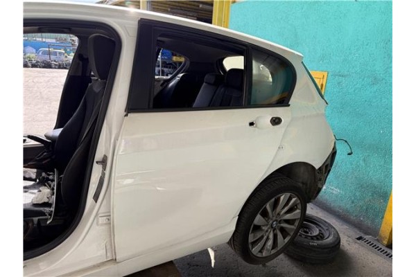 Recambio de puerta trasero izquierda para bmw serie 1 berlina 5p (f20) 2.0 116d referencia OEM IAM 41527284515  
