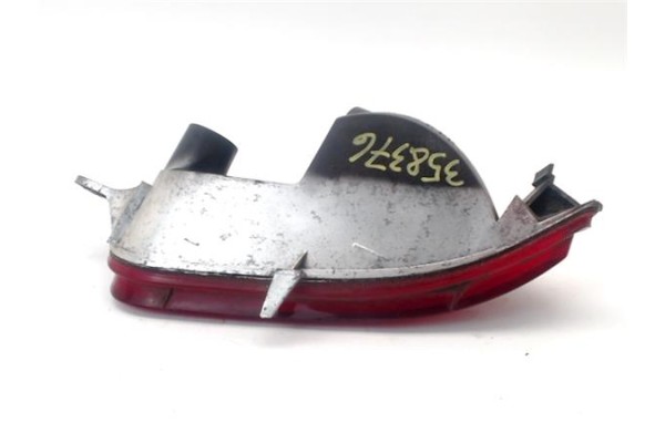 Recambio de piloto antiniebla trasero derecho para opel corsa c 1.7 cdti referencia OEM IAM   