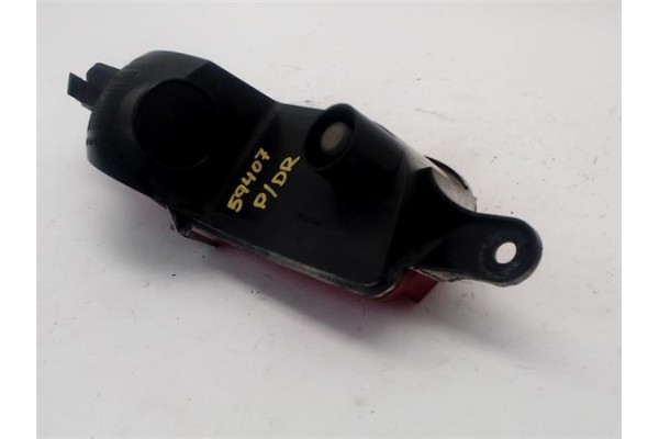 Recambio de piloto antiniebla trasero derecho para opel corsa c 1.7 cdti referencia OEM IAM   
