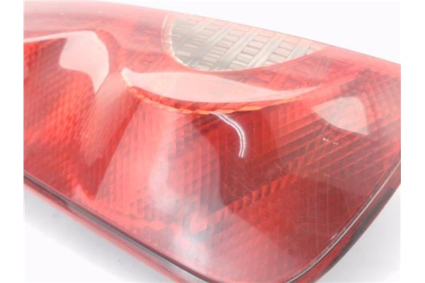 Recambio de piloto trasero izquierdo para nissan note (e11e) 1.5 acenta referencia OEM IAM 263300L 22016752 