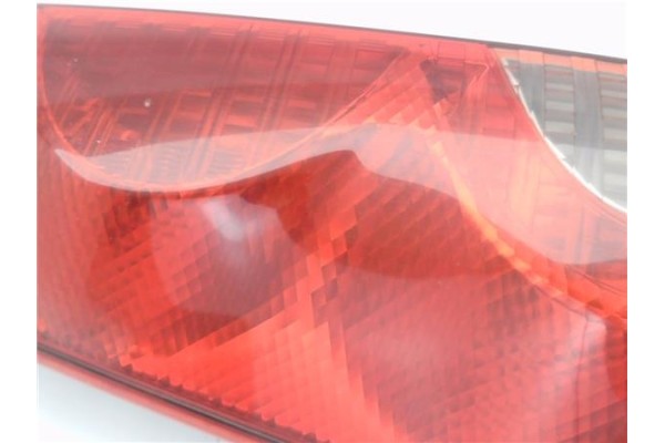 Recambio de piloto trasero izquierdo para nissan note (e11e) 1.4 acenta referencia OEM IAM 263300L 22016752 