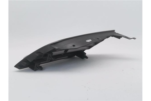 Recambio de rejilla capo para nissan primera berlina (p12) 2.0 acenta referencia OEM IAM 62320AU300  