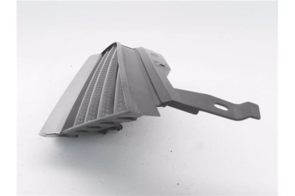 Recambio de rejilla capo para nissan primera berlina (p12) 2.0 acenta referencia OEM IAM 62330AU300  