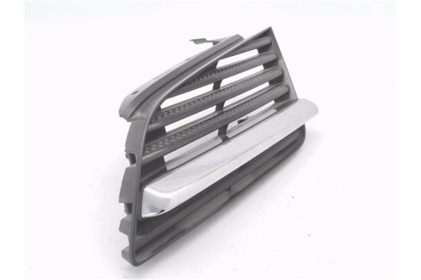 Recambio de rejilla capo para nissan primera berlina (p12) 2.0 acenta referencia OEM IAM 62330AU300  