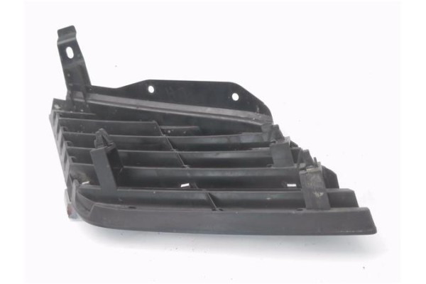 Recambio de rejilla capo para nissan primera berlina (p12) 2.0 acenta referencia OEM IAM 62330AU300  
