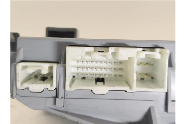 Recambio de modulo electronico para mazda 6 berlina (gh) 2.0 crtd 140cv active (4-ptas.) referencia OEM IAM GS1E67560F VP7ALF14B