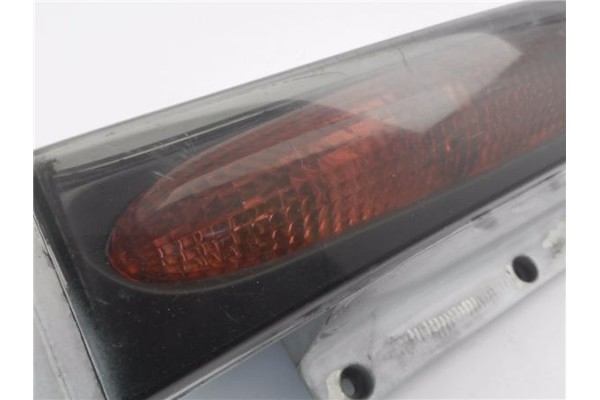 Recambio de piloto trasero izquierdo para nissan primastar furgón (x83) dci 80 referencia OEM IAM 25467008  