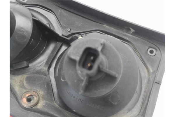 Recambio de piloto trasero derecho para land rover freelander (ln) 2.0 di hardback (72kw) referencia OEM IAM 22960202 AMR4003 