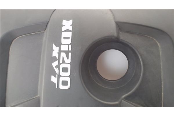 Recambio de tapa motor para ssangyong kyron 2.0 200 xdi referencia OEM IAM A6640100014  