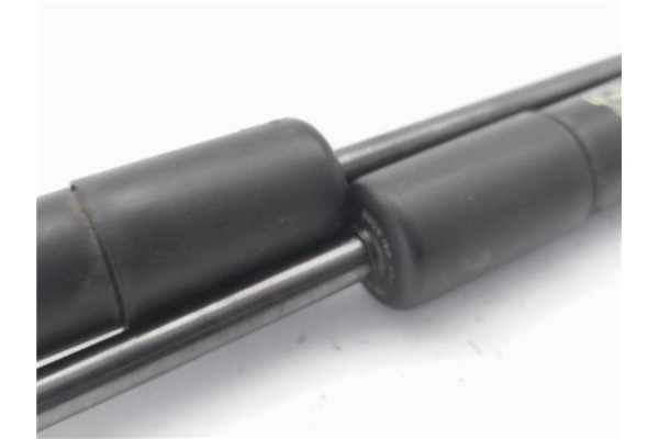 Recambio de amortiguador porton para opel zafira 1.9 cdti referencia OEM IAM 13128759  