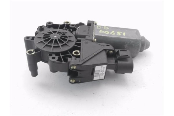 Recambio de motor elevalunas delantero derecho para audi a3 (8l) 1.9 tdi ambiente referencia OEM IAM 114180102 103022100 