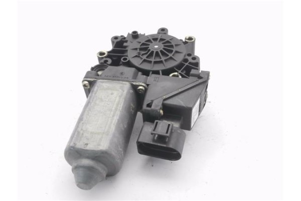 Recambio de motor elevalunas delantero izquierdo para audi a3 (8l) 1.9 tdi ambiente referencia OEM IAM 114181102 103022100 