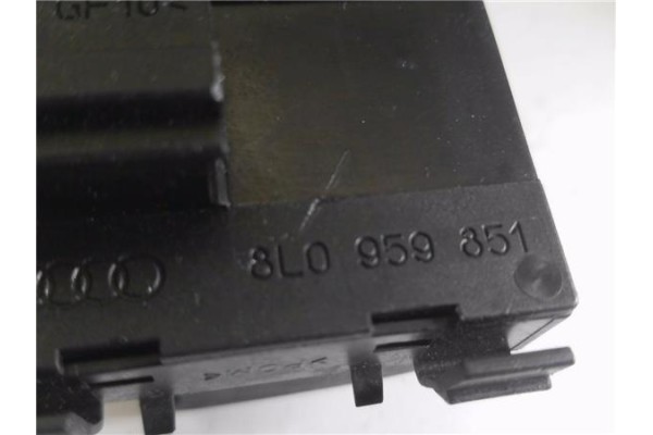 Recambio de mando elevalunas delantero izquierdo para audi a3 (8l) 1.9 tdi ambiente referencia OEM IAM 8L0959851 501667 