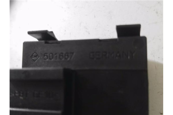 Recambio de mando elevalunas delantero izquierdo para audi a3 (8l) 1.9 tdi ambiente referencia OEM IAM 8L0959851 501667 