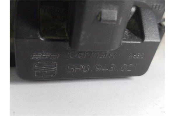 Recambio de piloto matricula para seat ibiza (6l1) 1.4 fresh referencia OEM IAM 5P0943021  