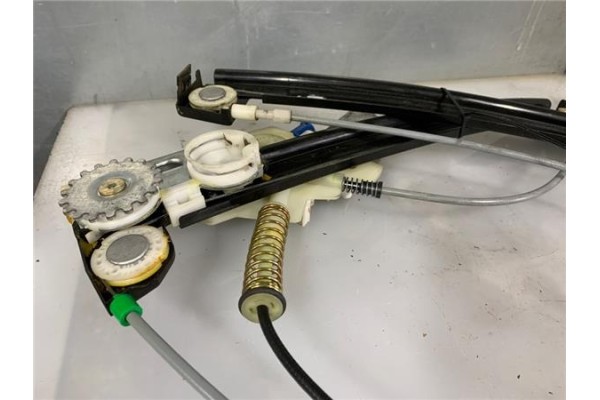 Recambio de mecanismo elevalunas delantero derecho para mini mini (r50,r53) 1.6 cooper referencia OEM IAM 6910376  