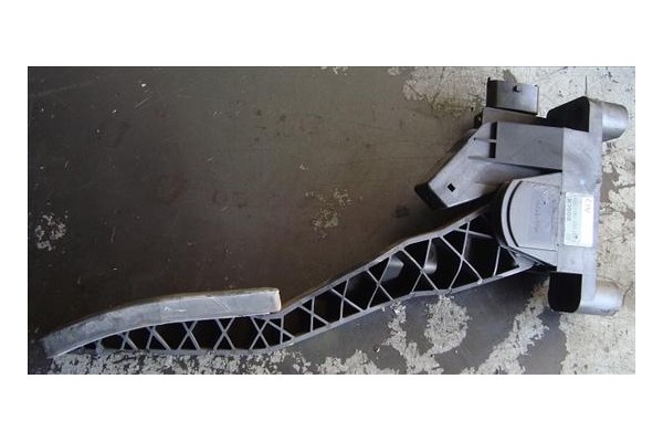 Recambio de pedal acelerador para opel zafira a (1999) 2.0 di 16v referencia OEM IAM  0281002298 