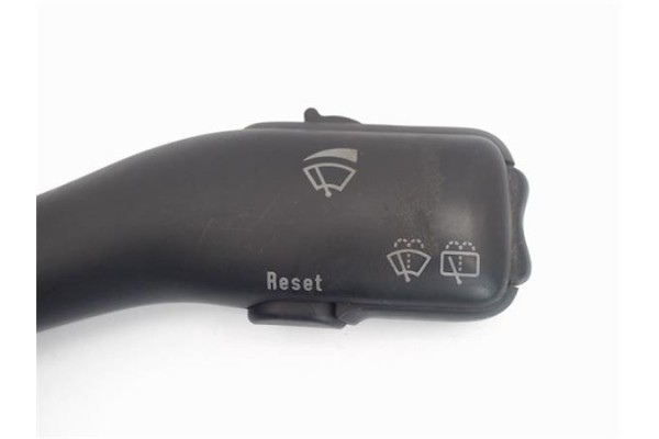 Recambio de mando limpiaparabrisas para volkswagen golf iv berlina (1j1) referencia OEM IAM 4B0953503H  