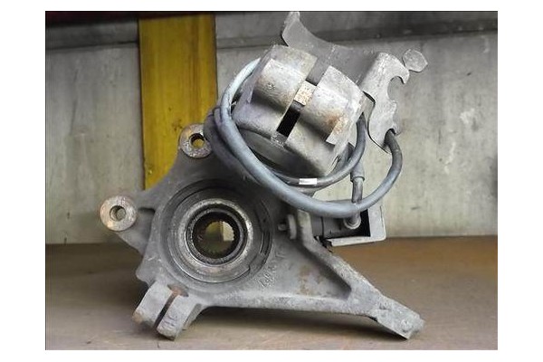 Recambio de mangueta delantero derecha para citroen xsara berlina 2.0 hdi 90 referencia OEM IAM   
