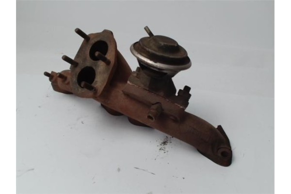Recambio de colector escape para lada niva (2121/21213/21214/21215/2131) referencia OEM IAM 21011008025  