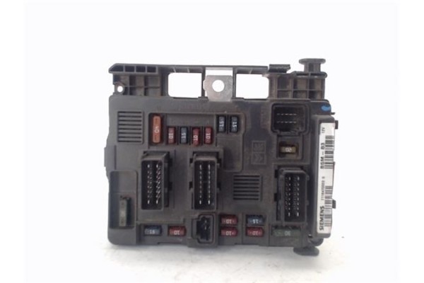 Recambio de caja fusibles/rele para citroen c2 1.4 hdi referencia OEM IAM   