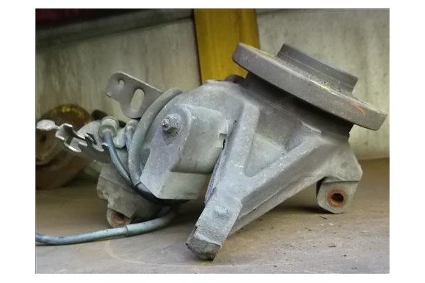 Recambio de mangueta delantero derecha para citroen xsara berlina 2.0 hdi 90 referencia OEM IAM   