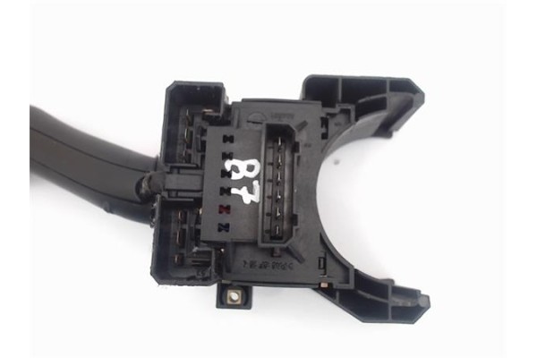 Recambio de mando limpiaparabrisas para volkswagen golf iv berlina (1j1) referencia OEM IAM 4B0953503H  