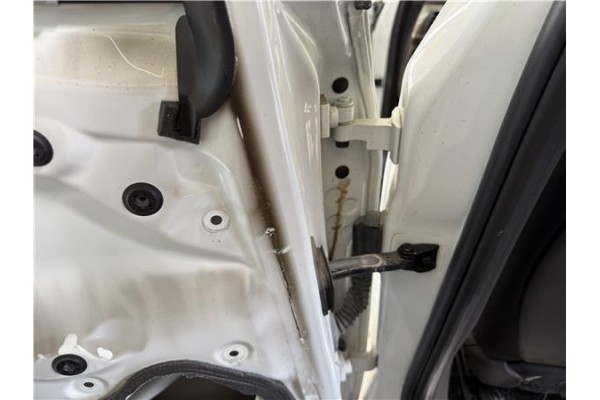 Recambio de puerta trasero izquierda para bmw serie 1 berlina 5p (f20) 2.0 116d referencia OEM IAM 41527284515  
