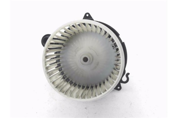 Recambio de motor calefaccion para dacia dokker 1.5 essential referencia OEM IAM 272102988R  