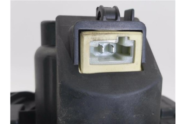 Recambio de motor calefaccion para dacia dokker 1.5 essential referencia OEM IAM 272102988R  