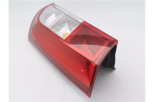 Recambio de piloto trasero derecho para dacia dokker 1.5 essential referencia OEM IAM 265509604R  