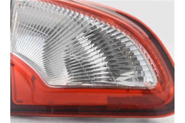 Recambio de piloto porton trasero izquierdo para nissan qashqai (j10) 1.5 360 referencia OEM IAM 26559JD00A  