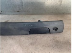 Recambio de moldura porton trasero para dacia dokker 1.5 essential referencia OEM IAM 8200490253  
